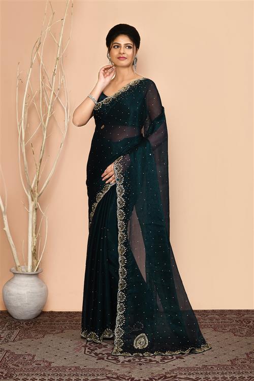 https://media.vinhemfashion.com/Images/FancytouchVol1VLS06ZNB2H6VUJ0/image/designer